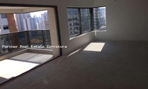 Apartamento, 3 quartos, 192 m² - Foto 1