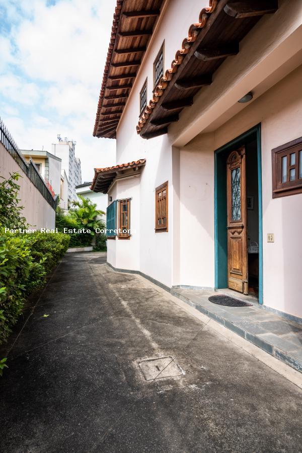 Casa, 4 quartos, 484 m² - Foto 32