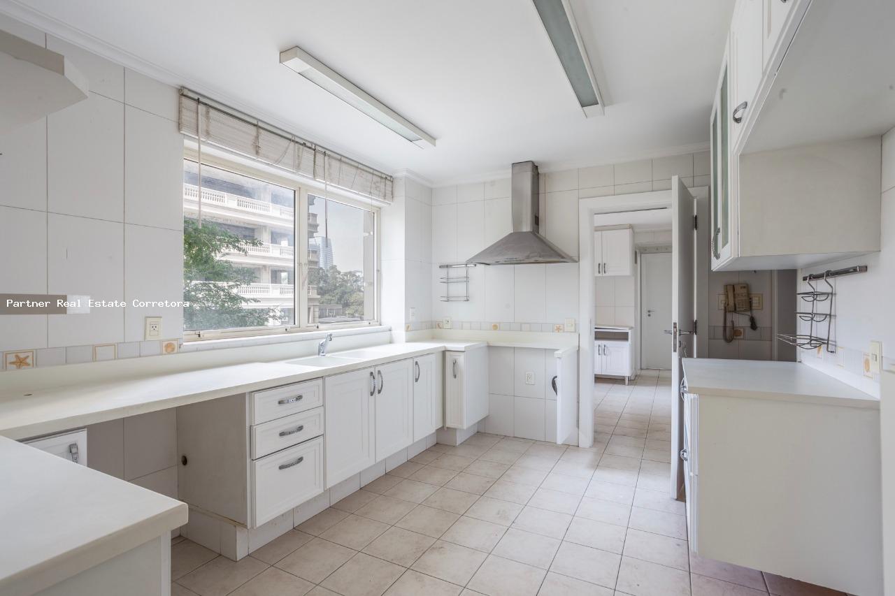 Apartamento, 3 quartos, 306 m² - Foto 34
