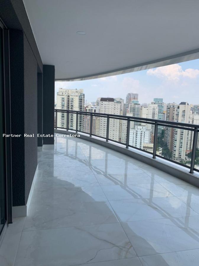 Cobertura, 4 quartos, 345 m² - Foto 1
