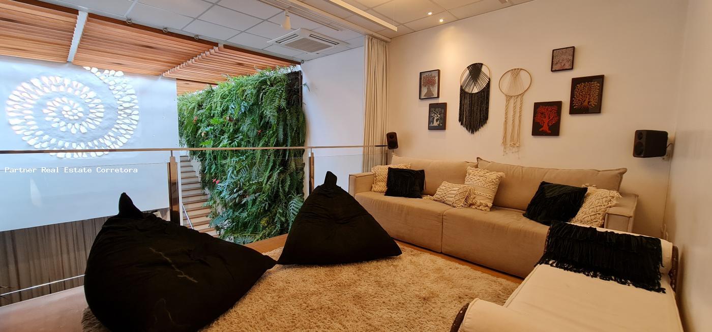 Casa, 4 quartos, 1044 m² - Foto 9