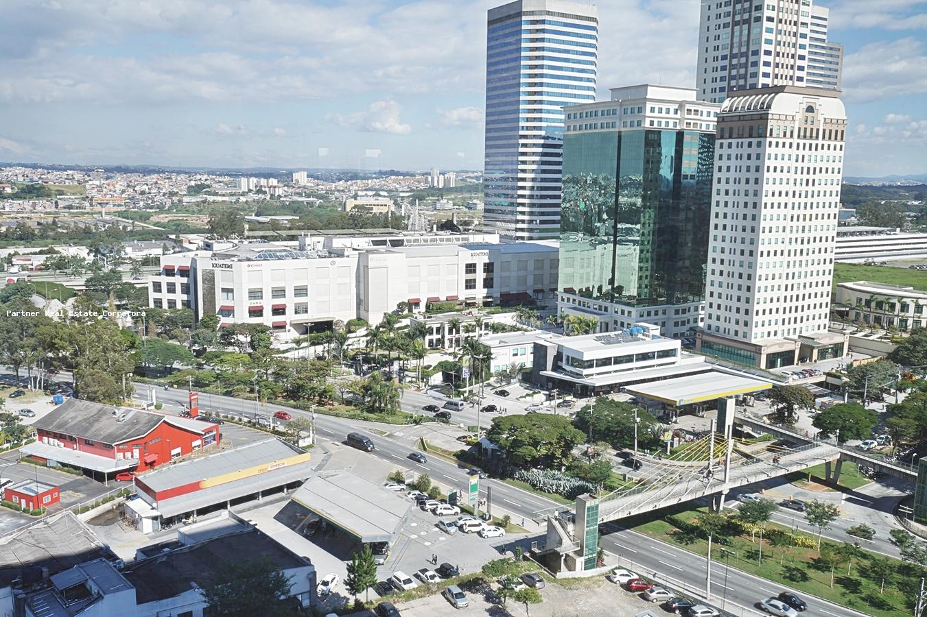 Sala-Conjunto, 1900 m² - Foto 17