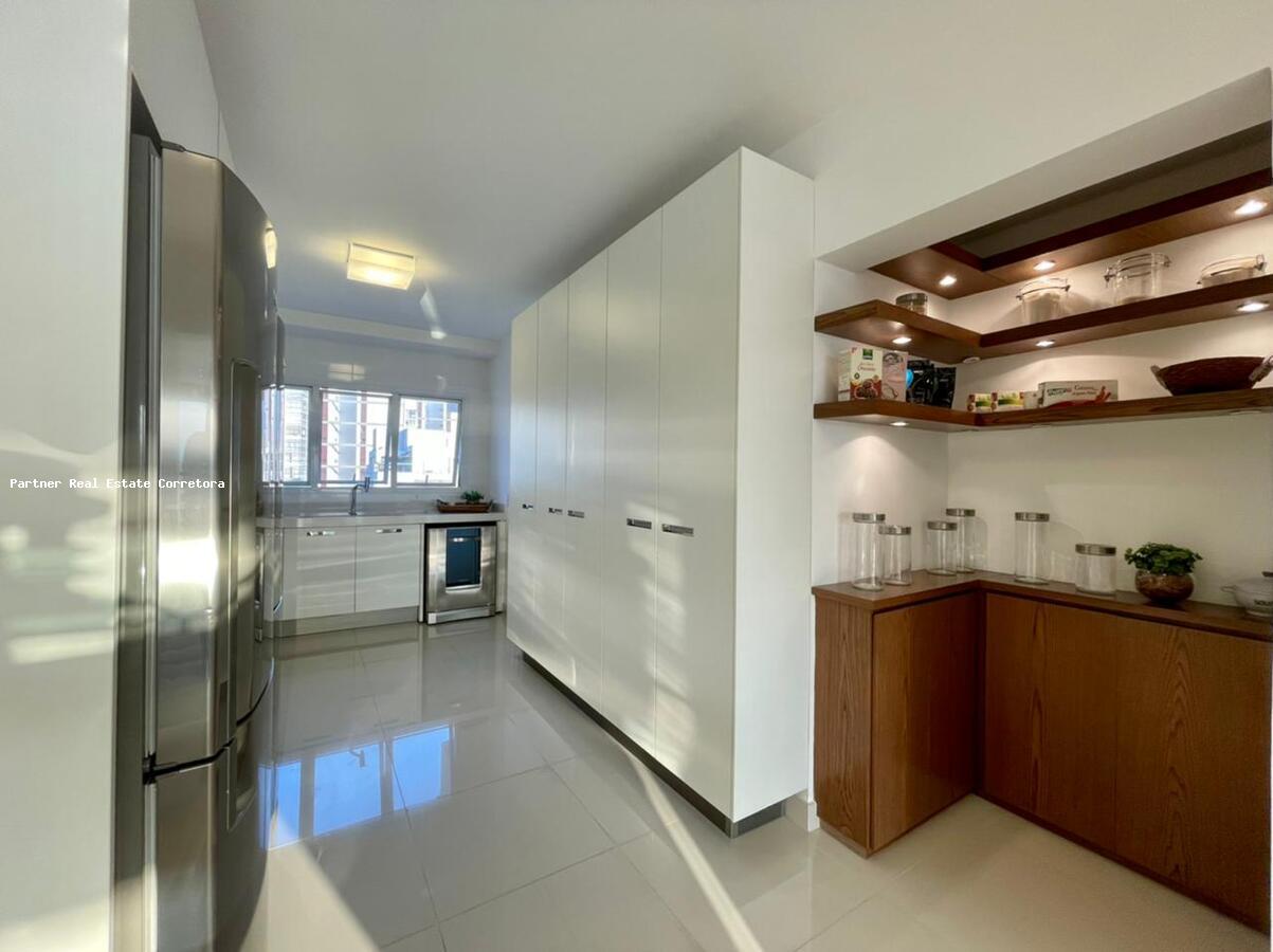 Apartamento, 4 quartos, 266 m² - Foto 32