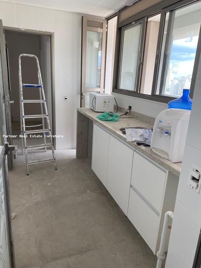Apartamento, 3 quartos, 275 m² - Foto 37