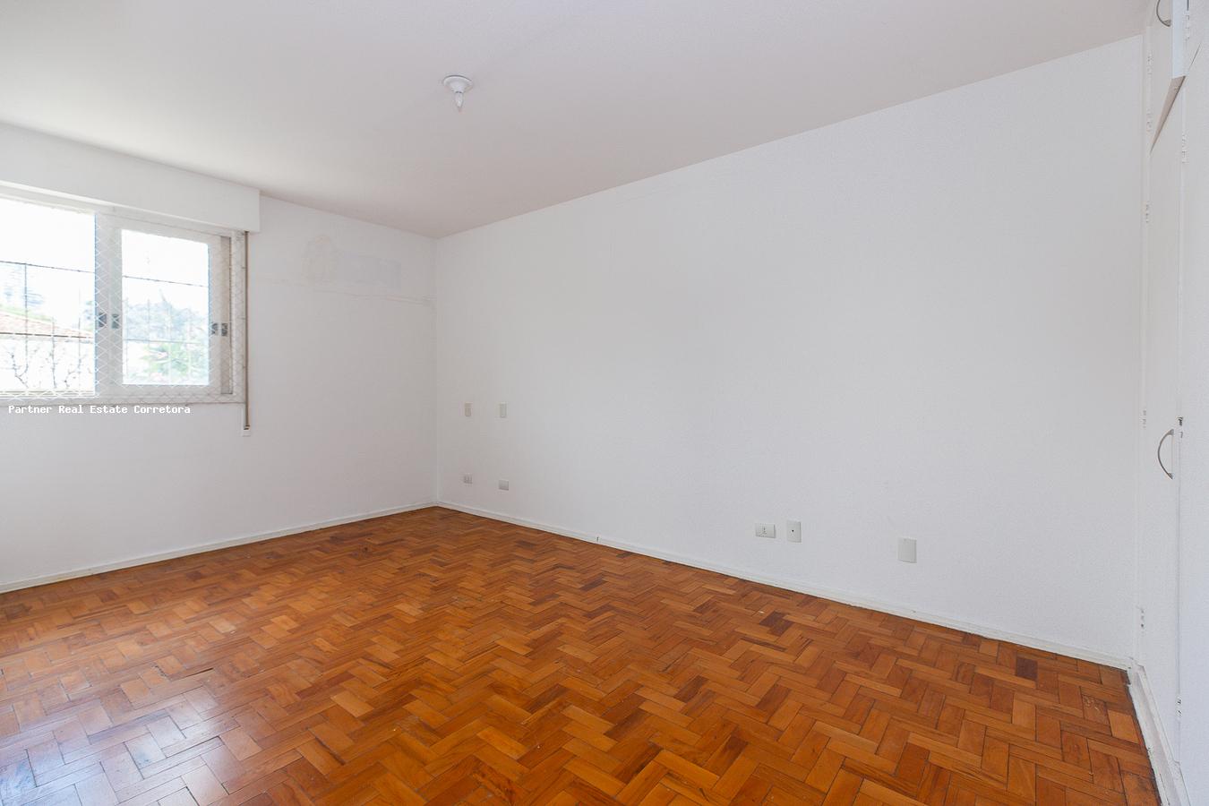 Casa, 3 quartos, 225 m² - Foto 30