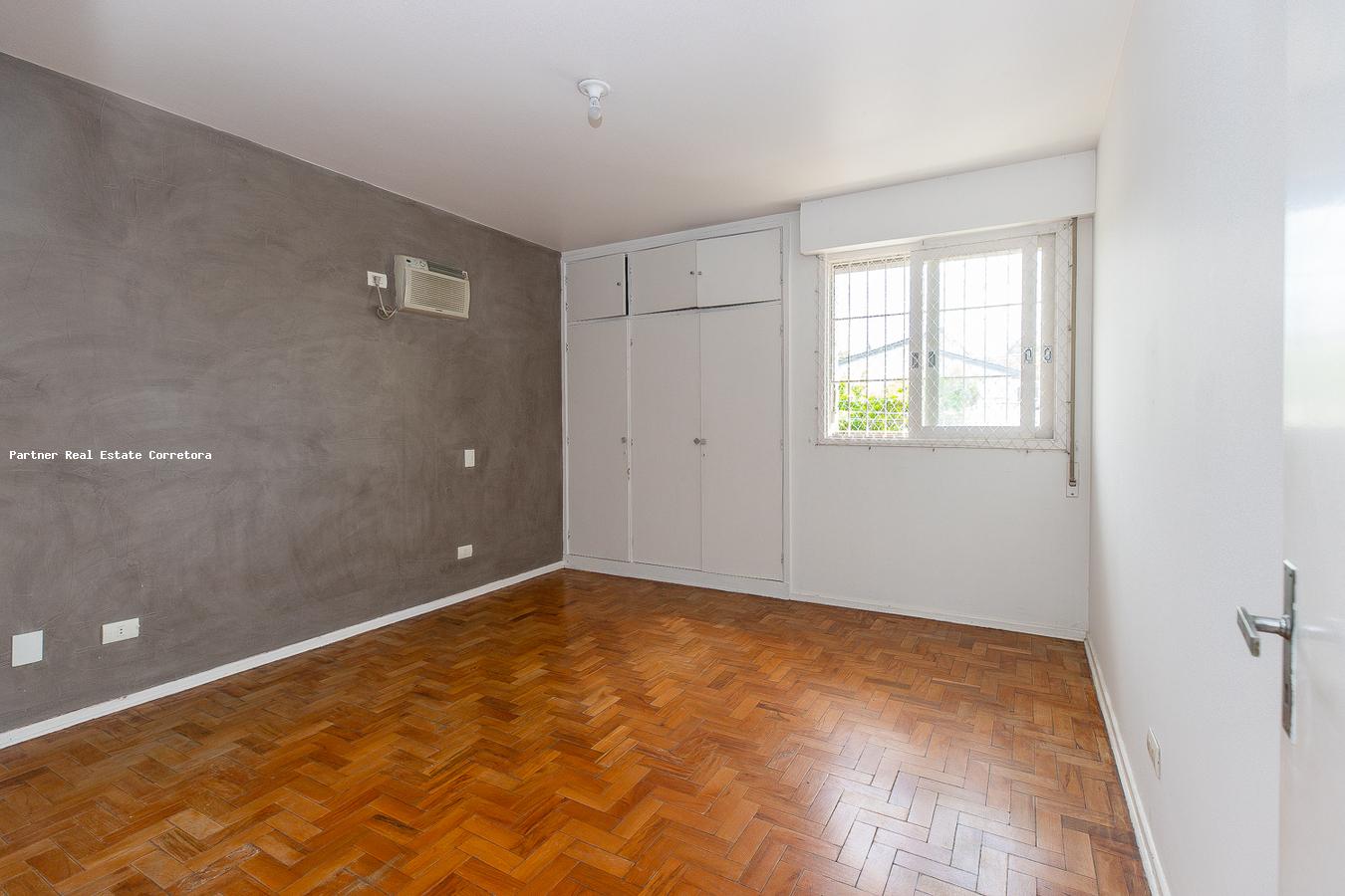 Casa, 3 quartos, 225 m² - Foto 33