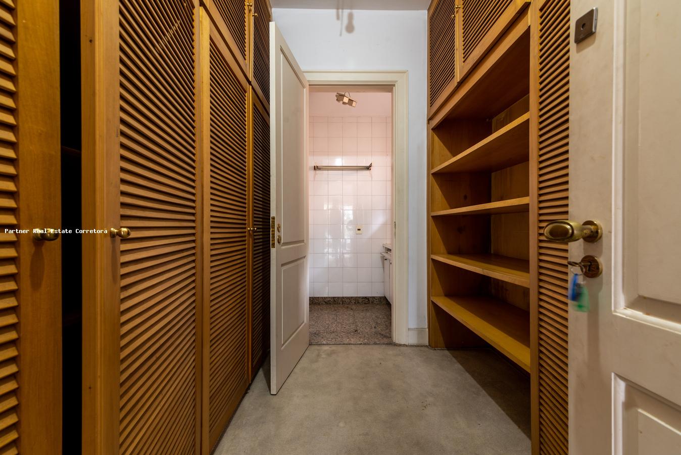 Casa, 5 quartos, 1379 m² - Foto 39