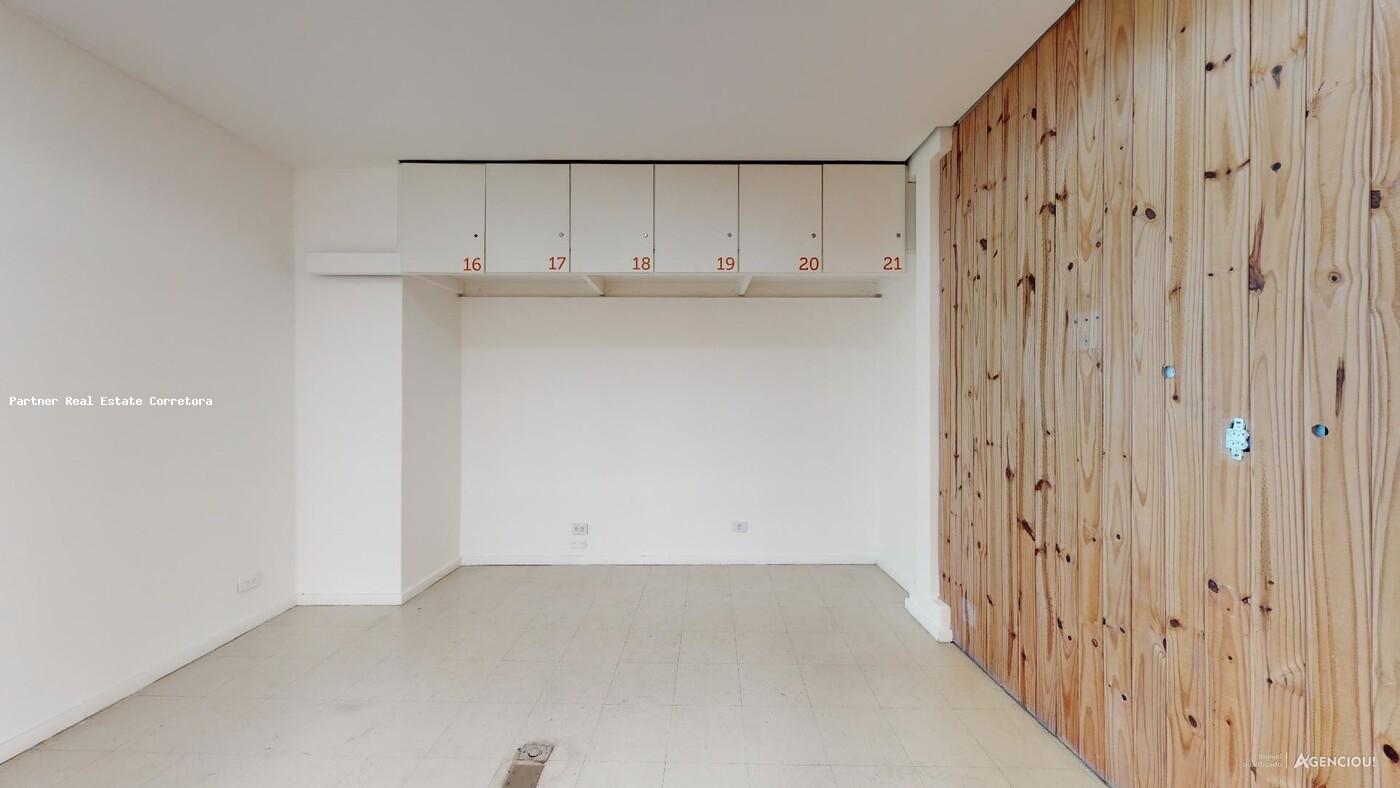 Sala-Conjunto, 1084 m² - Foto 23