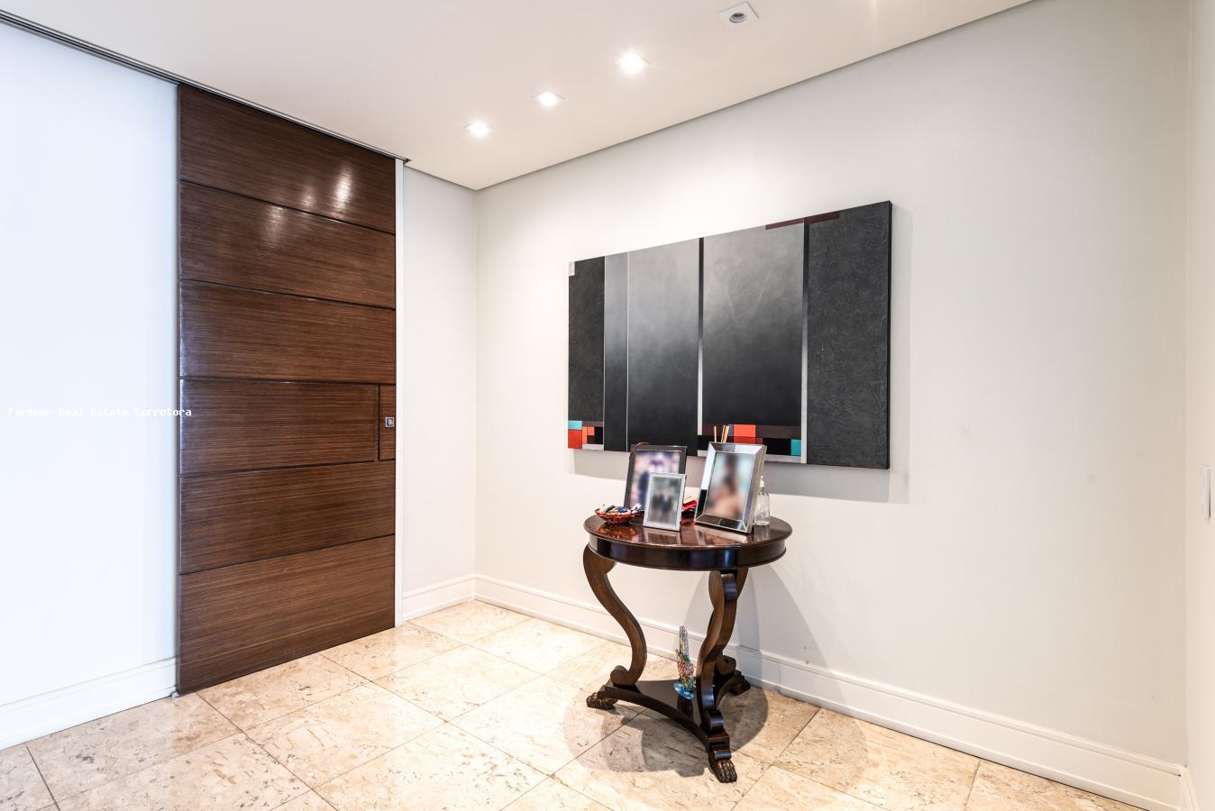 Apartamento, 3 quartos, 250 m² - Foto 2