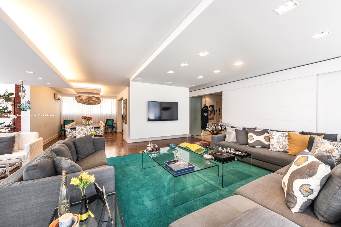 Apartamento, 3 quartos, 250 m² - Foto 1