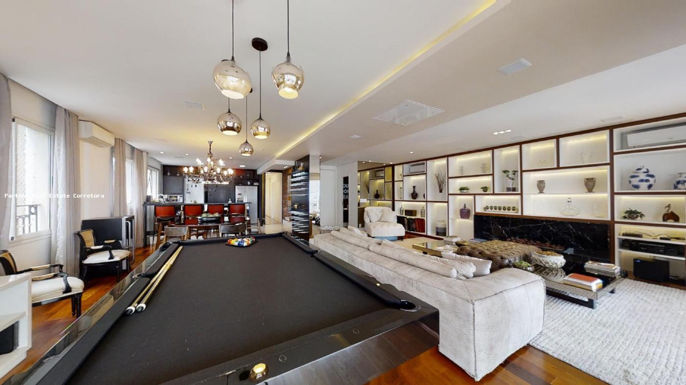 Apartamento, 3 quartos, 261 m² - Foto 1