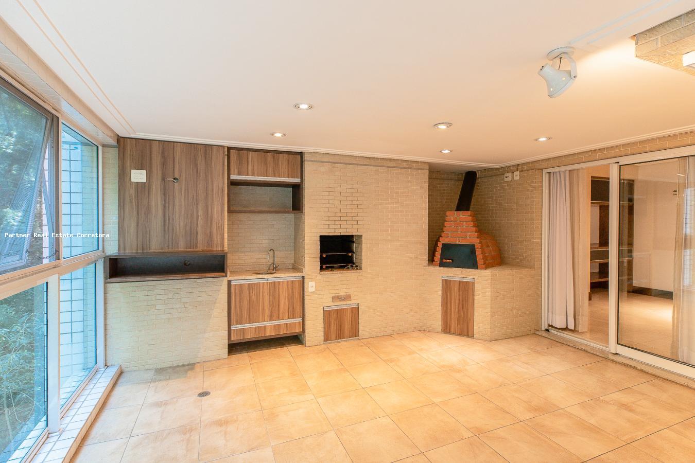 Apartamento, 3 quartos, 207 m² - Foto 1