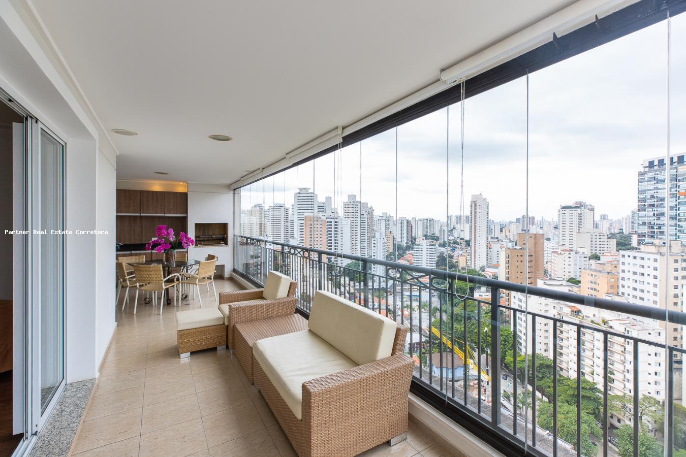 Apartamento, 3 quartos, 184 m² - Foto 1