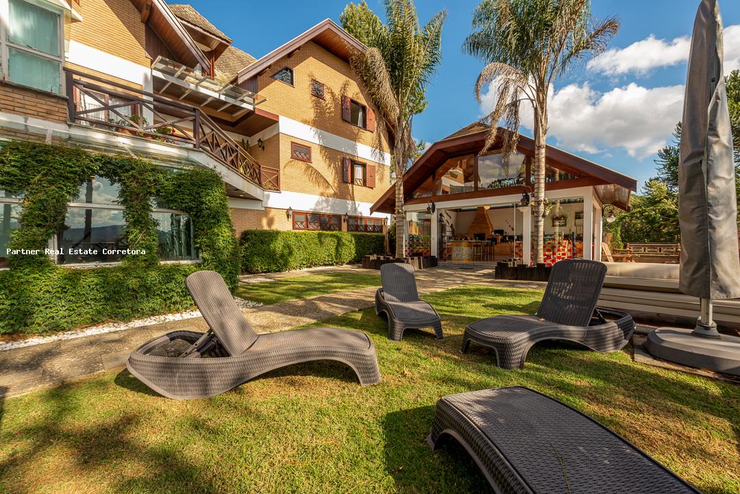 Casa, 5 quartos, 1050 m² - Foto 1