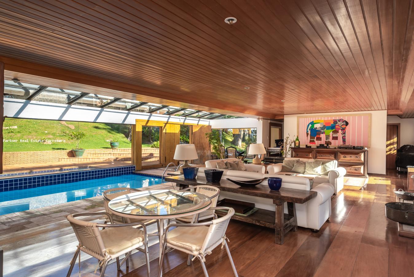 Casa, 6 quartos, 40000 m² - Foto 1