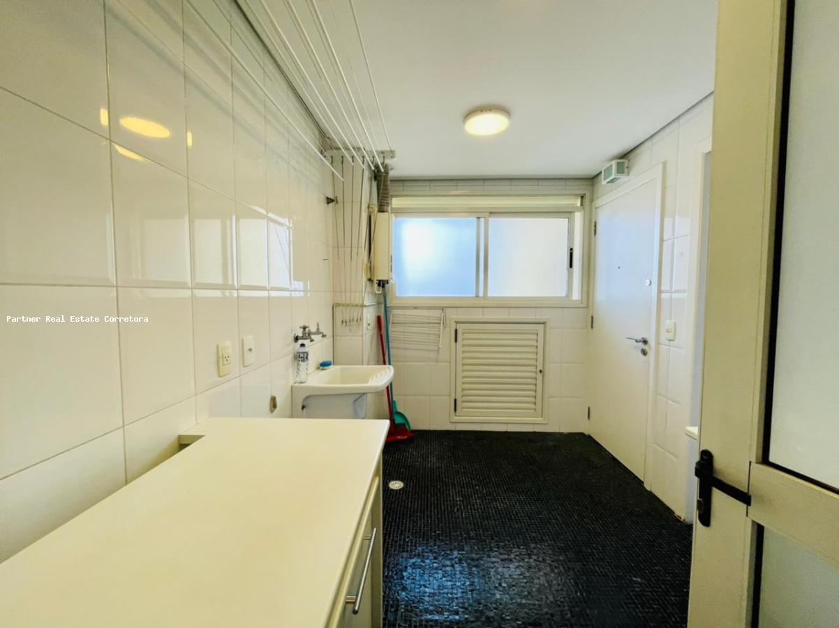 Apartamento, 3 quartos, 215 m² - Foto 47