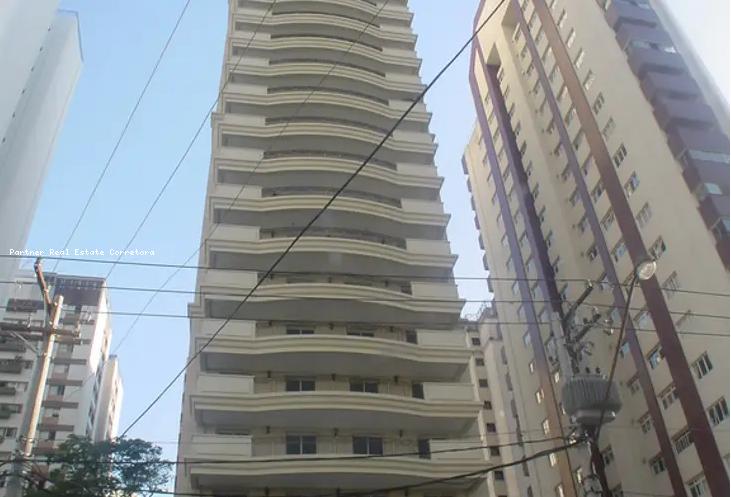 Apartamento, 4 quartos, 252 m² - Foto 2