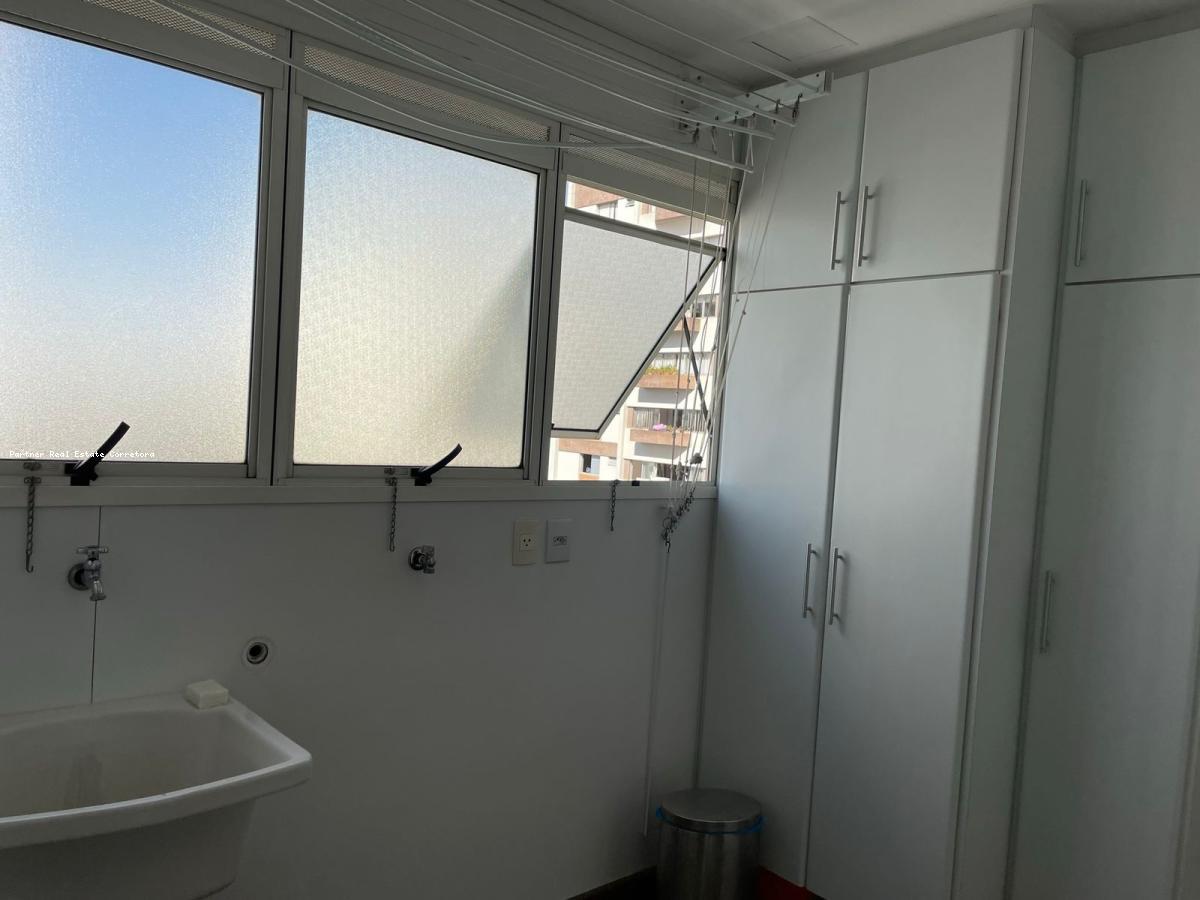 Apartamento, 4 quartos, 252 m² - Foto 17