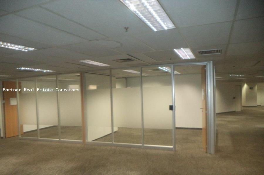 Sala-Conjunto, 1550 m² - Foto 18