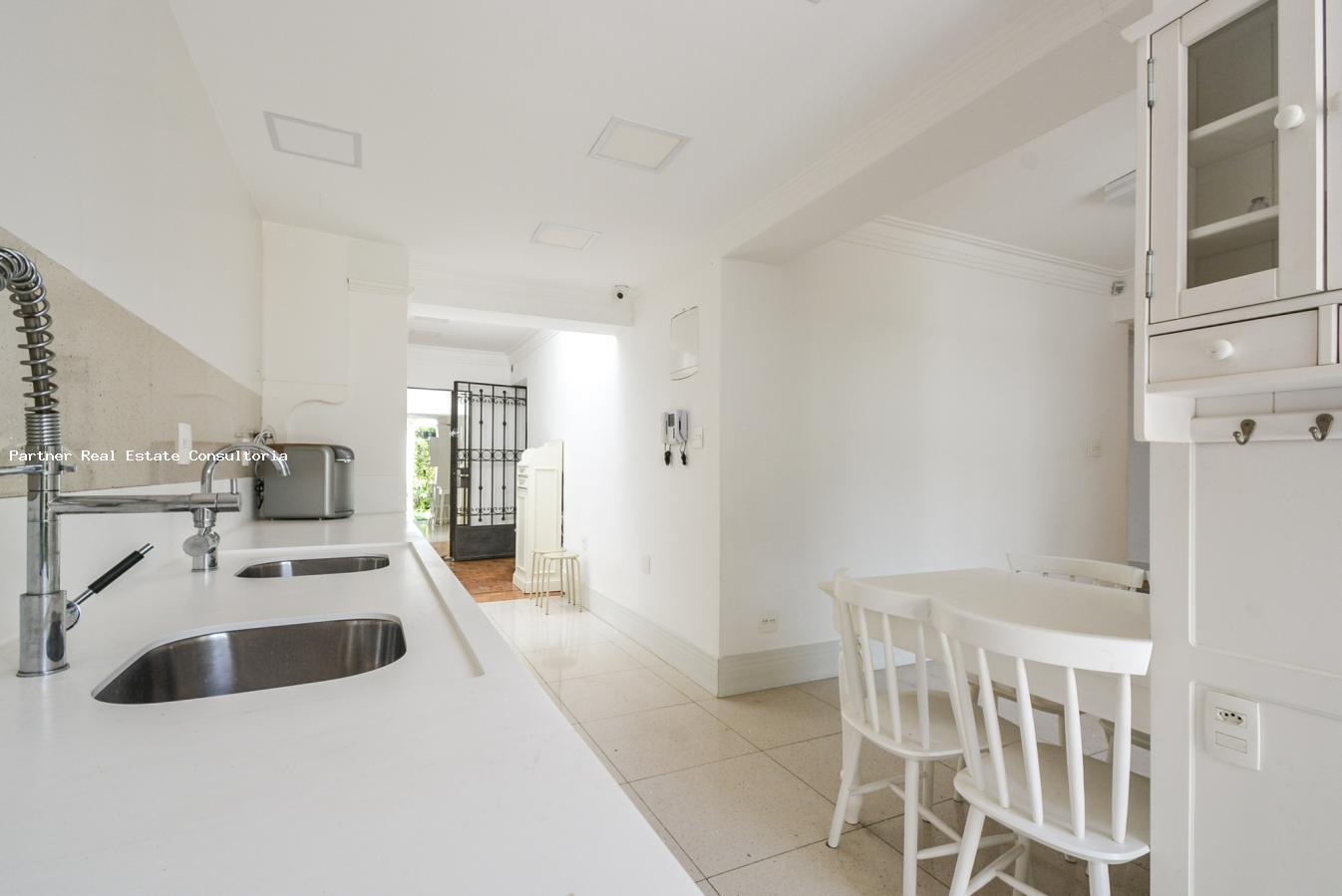 Casa, 4 quartos, 360 m² - Foto 29