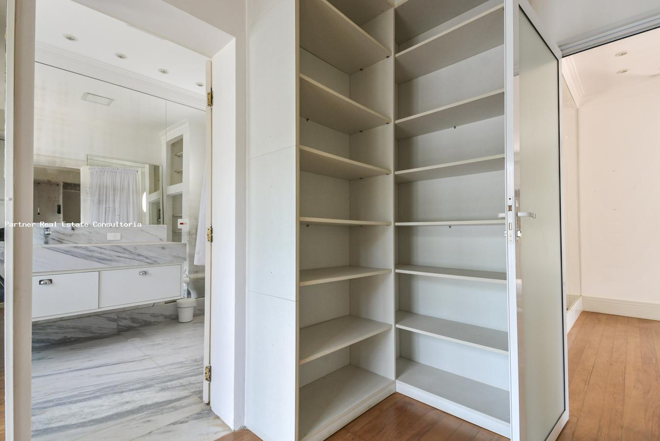 Casa, 4 quartos, 360 m² - Foto 44