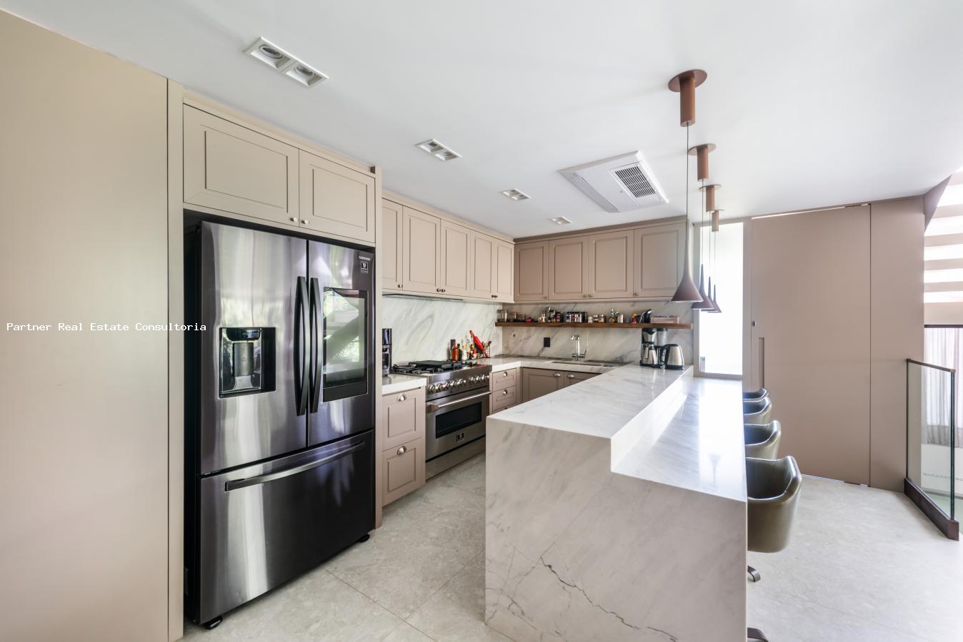 Cobertura, 4 quartos, 377 m² - Foto 36