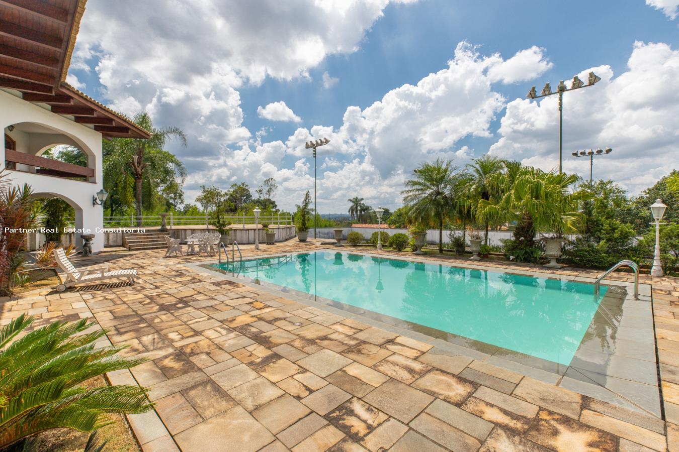 Casa, 6 quartos, 2268 m² - Foto 14