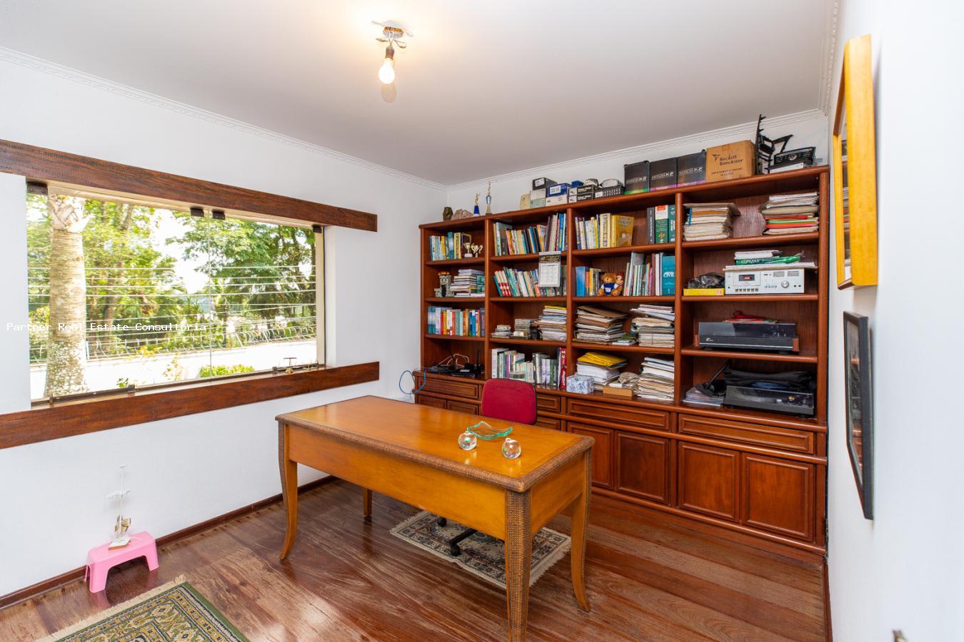 Casa, 6 quartos, 2268 m² - Foto 30