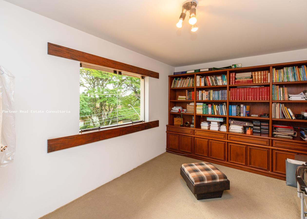 Casa, 6 quartos, 2268 m² - Foto 38