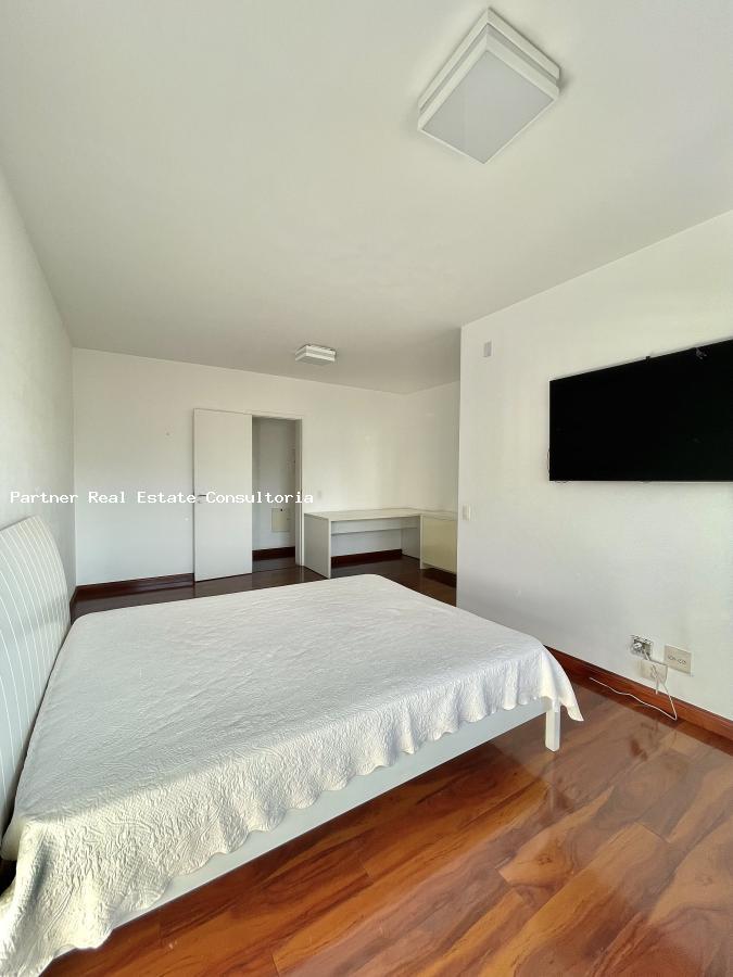 Apartamento, 4 quartos, 250 m² - Foto 11