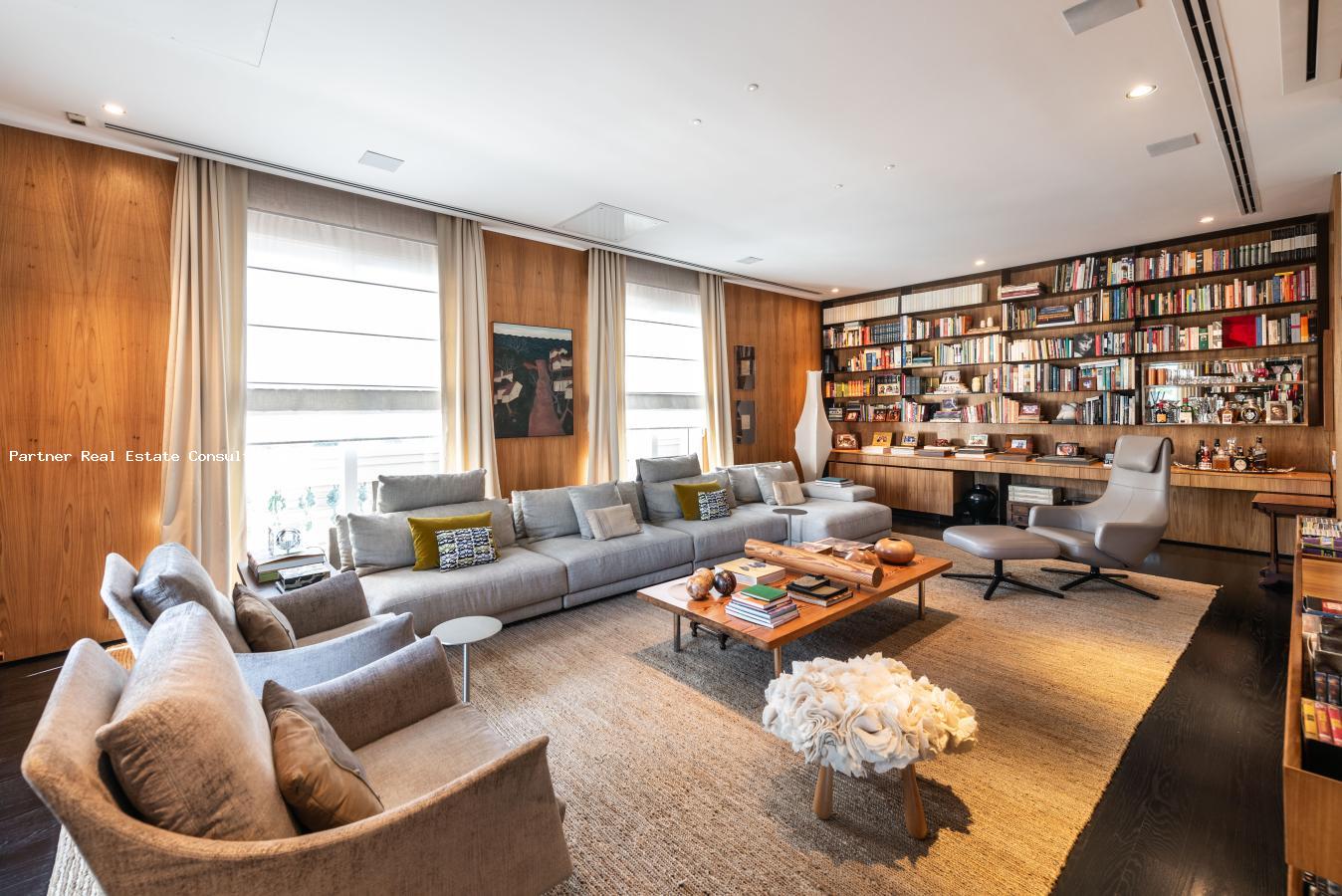 Apartamento, 3 quartos, 456 m² - Foto 1