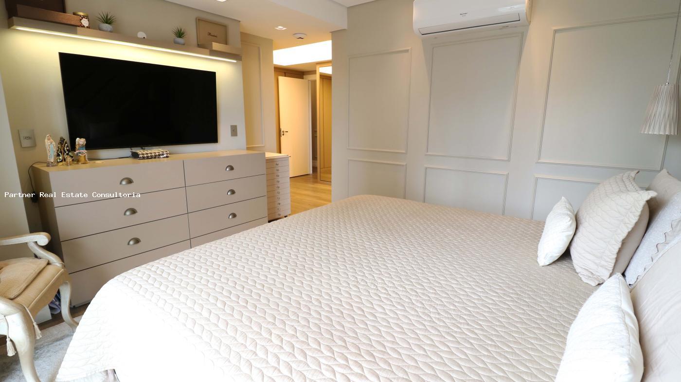 Apartamento, 4 quartos, 243 m² - Foto 31