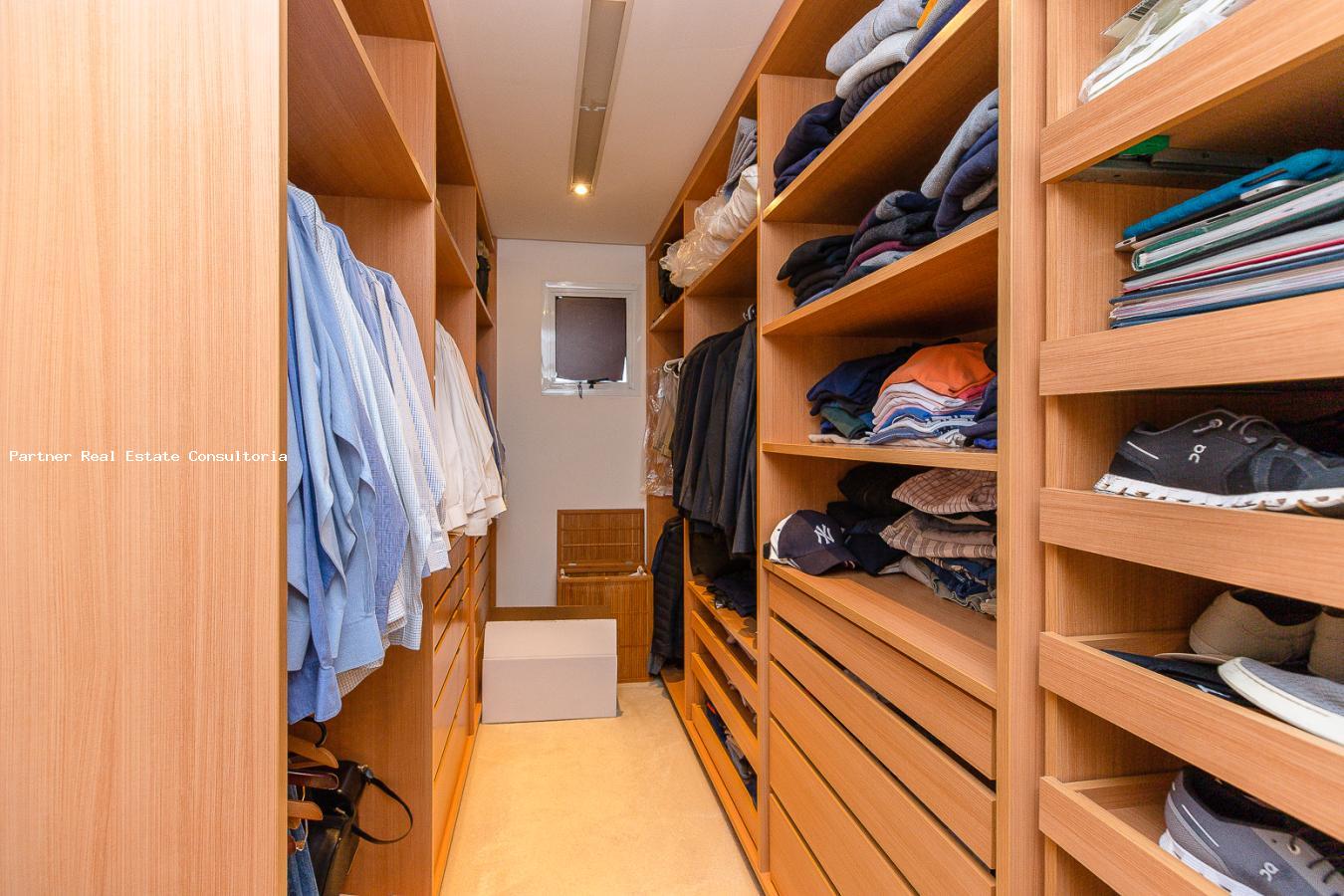 Apartamento, 4 quartos, 240 m² - Foto 35
