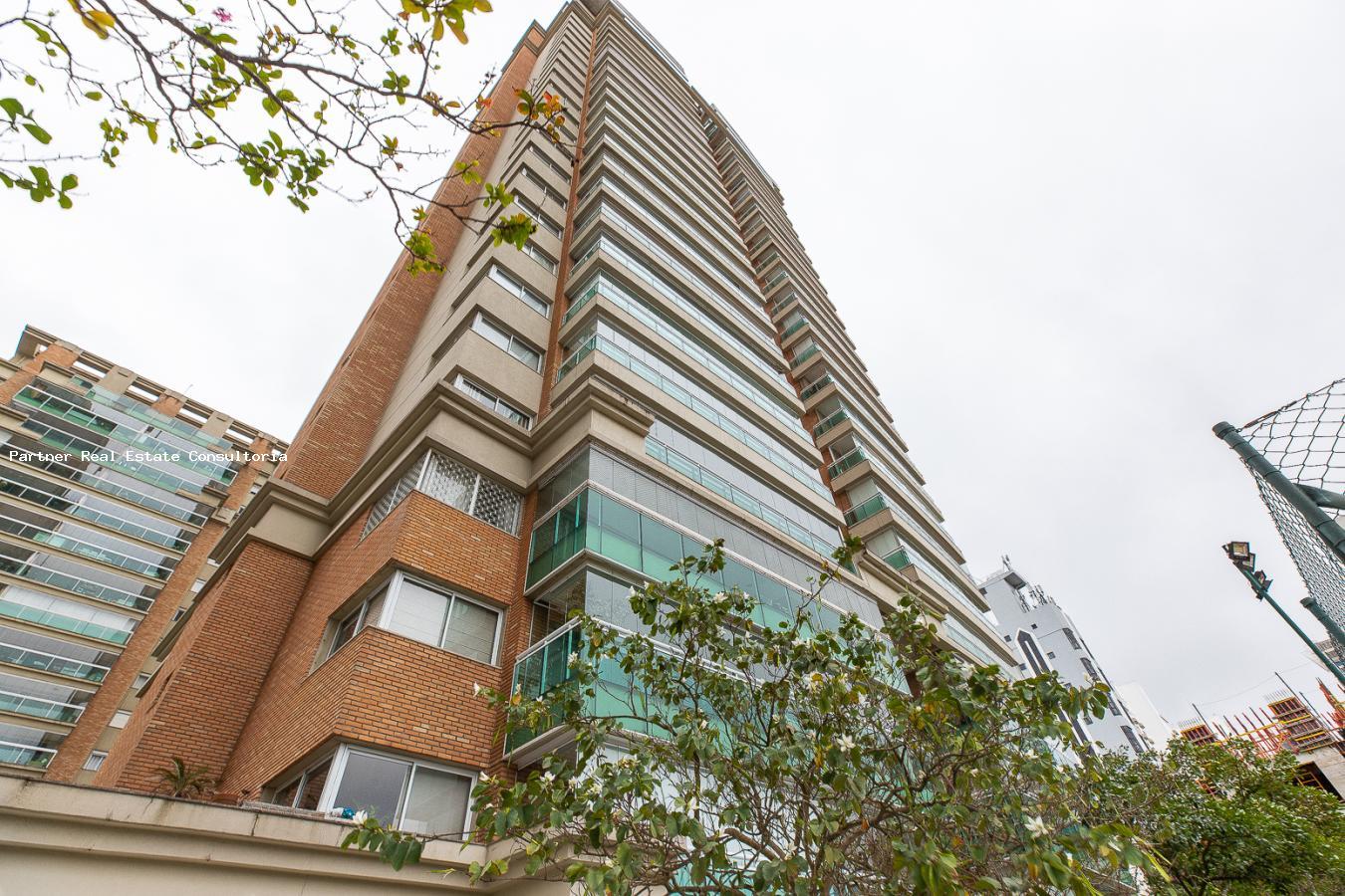 Apartamento, 4 quartos, 240 m² - Foto 1