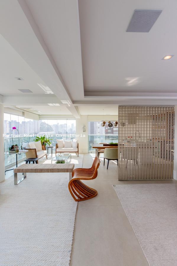 Apartamento, 4 quartos, 251 m² - Foto 1