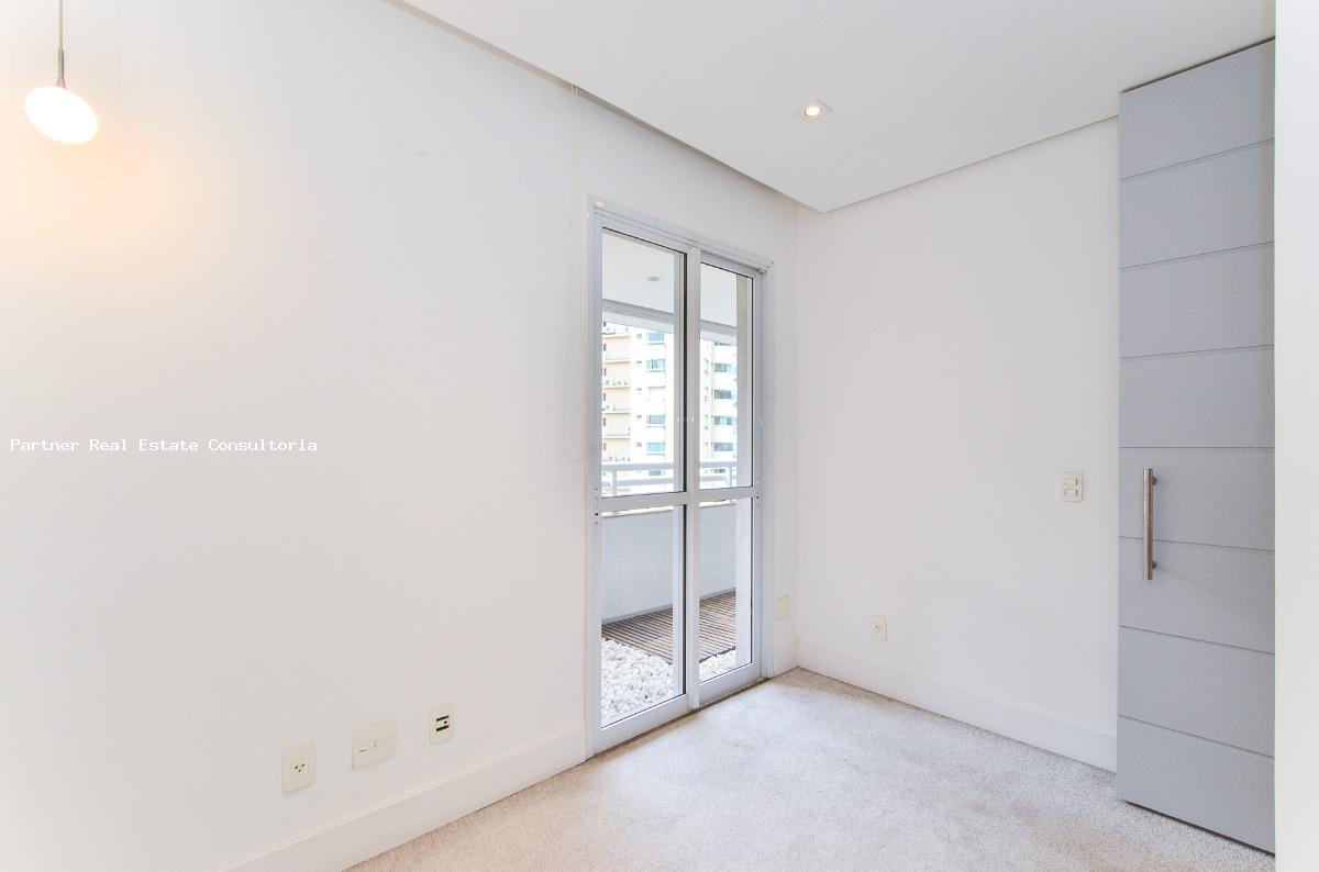 Apartamento, 3 quartos, 236 m² - Foto 23