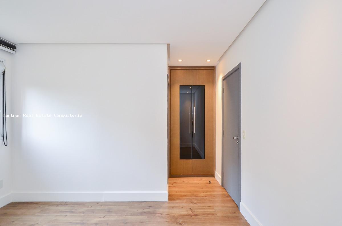 Apartamento, 3 quartos, 236 m² - Foto 36