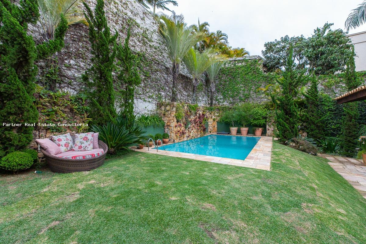 Casa, 4 quartos, 641 m² - Foto 1