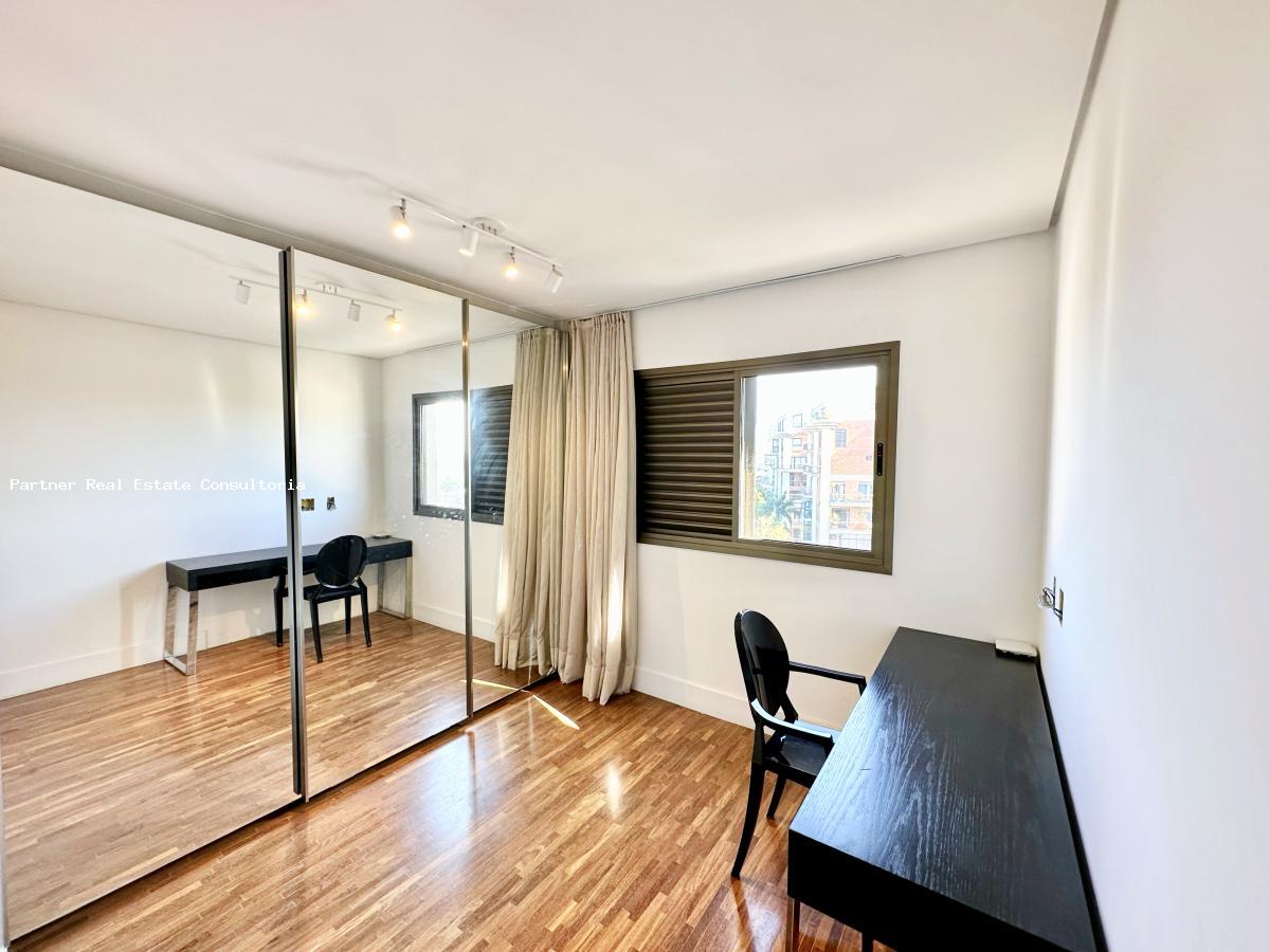 Cobertura, 3 quartos, 223 m² - Foto 30