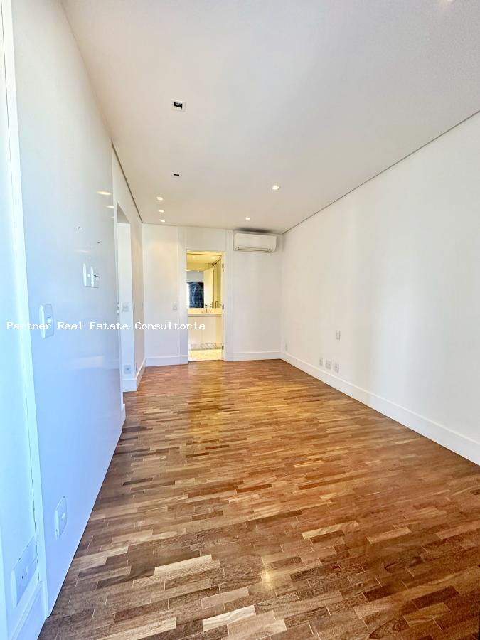 Cobertura, 3 quartos, 223 m² - Foto 31