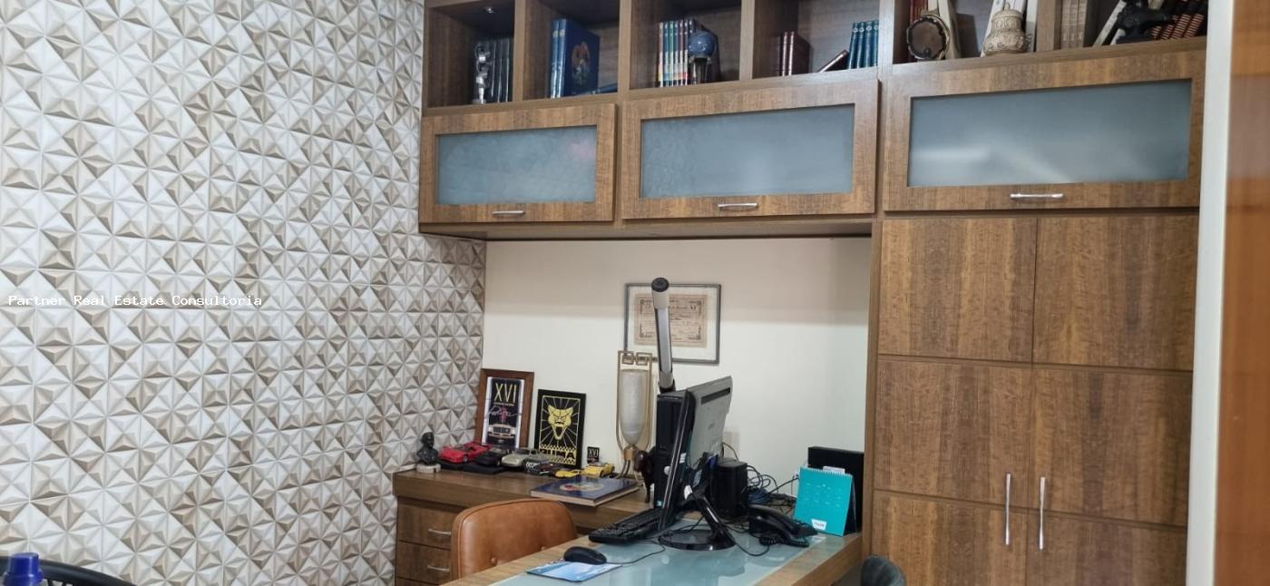 Casa, 5 quartos, 1800 m² - Foto 15