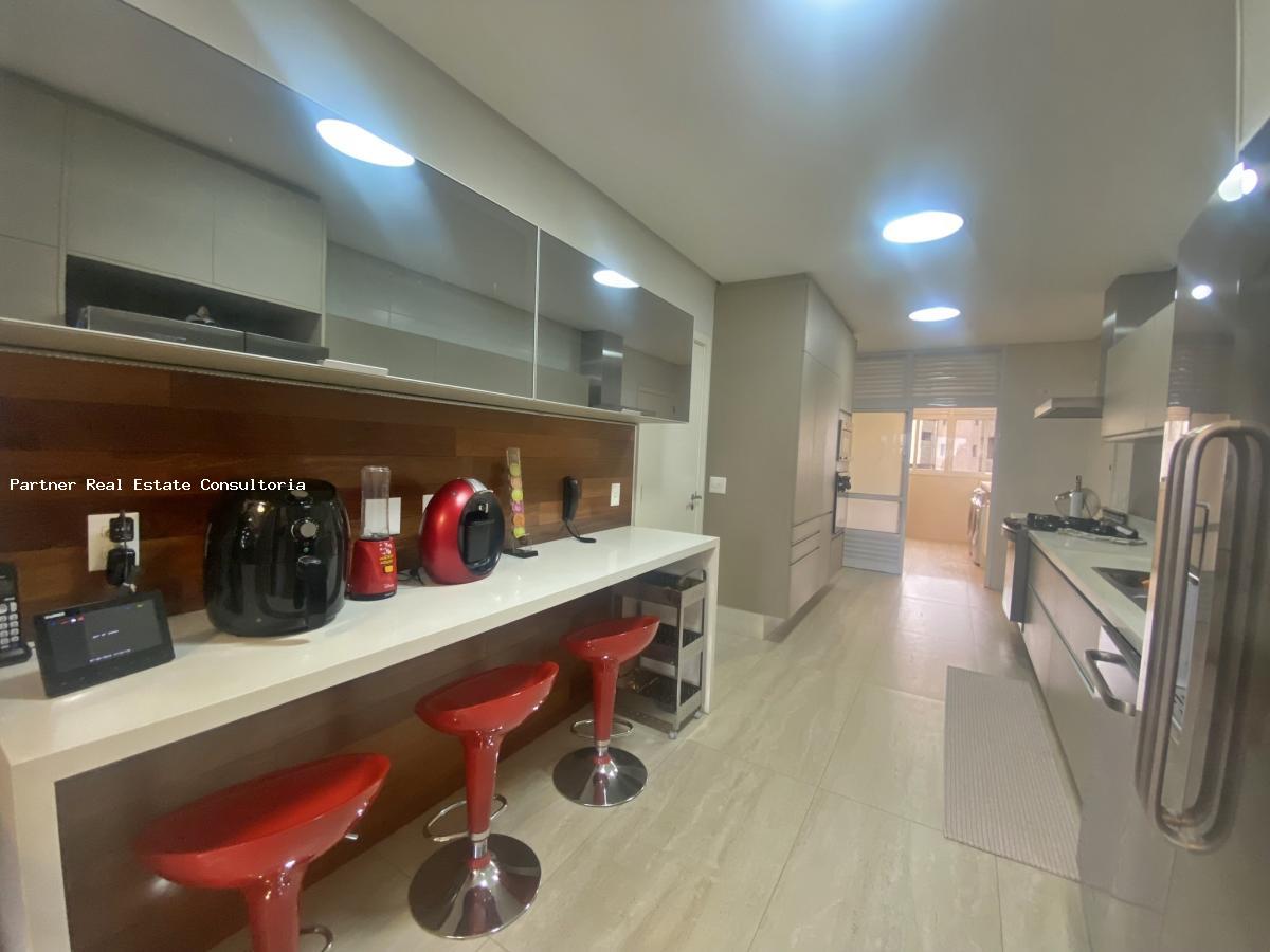 Apartamento, 4 quartos, 281 m² - Foto 35