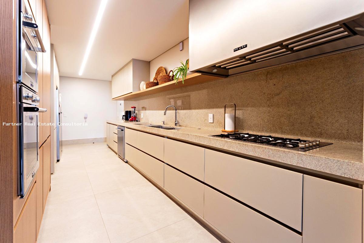 Apartamento, 4 quartos, 300 m² - Foto 21