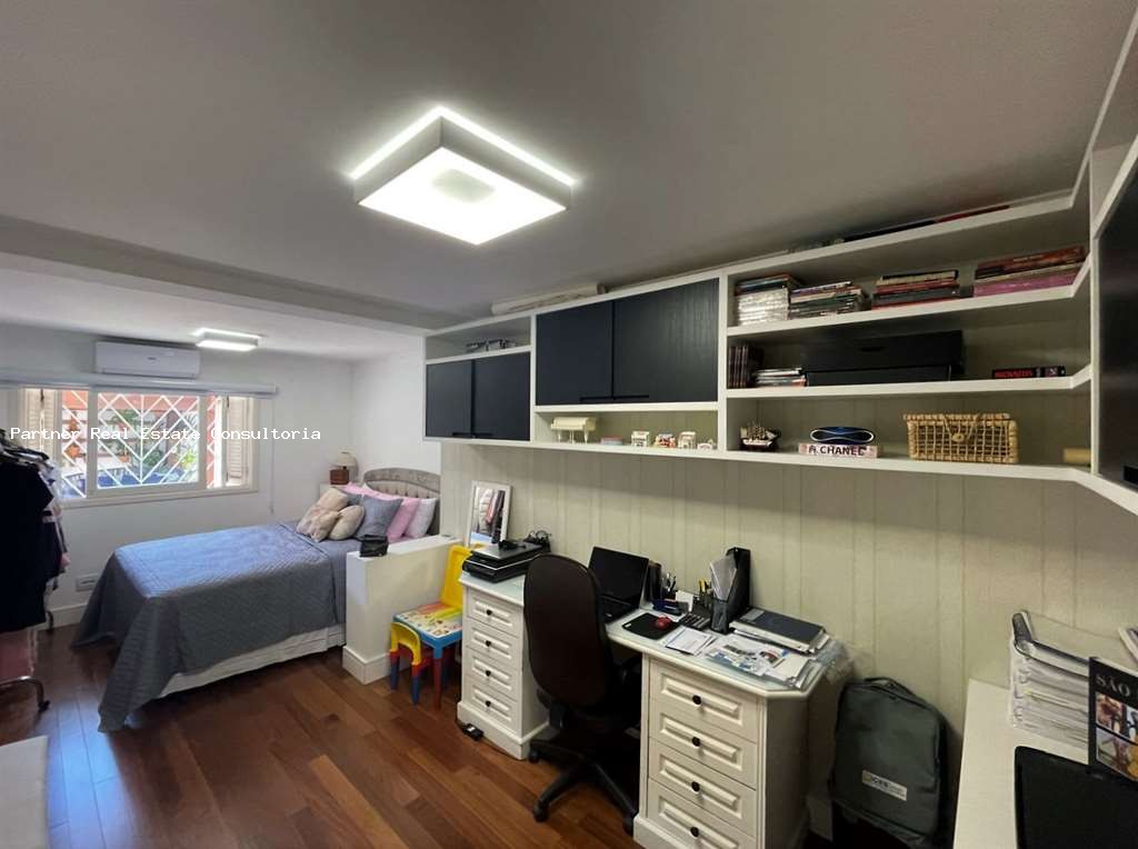 Casa, 4 quartos, 2194 m² - Foto 29