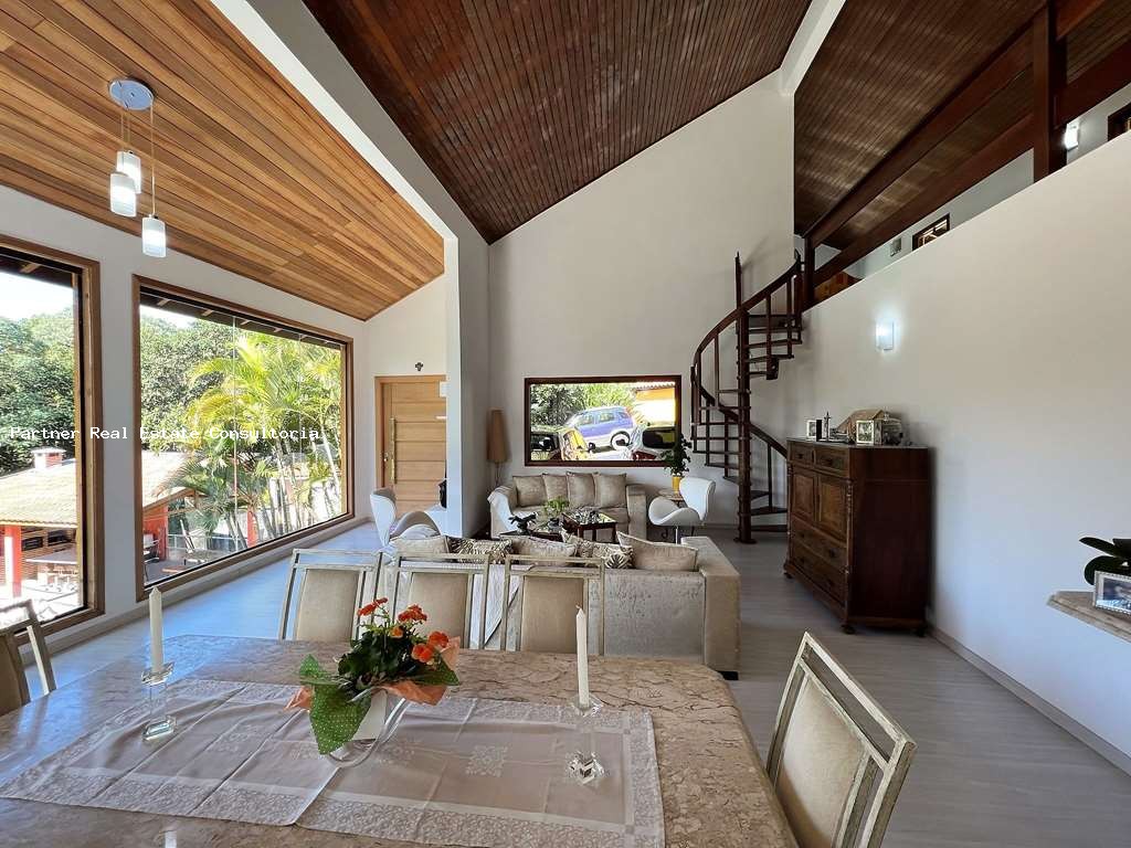 Casa, 4 quartos, 1459 m² - Foto 13