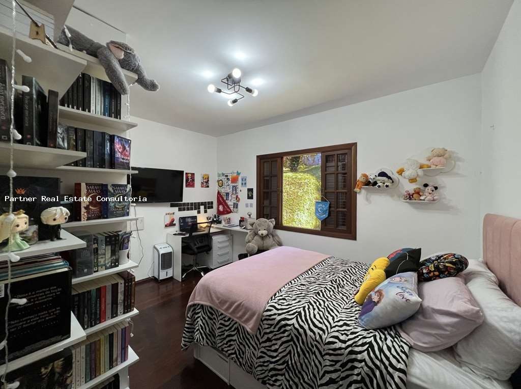 Casa, 4 quartos, 1459 m² - Foto 29