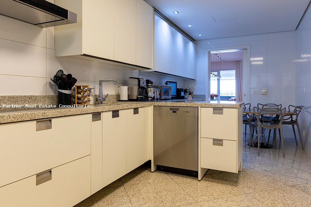 Apartamento, 3 quartos, 308 m² - Foto 4