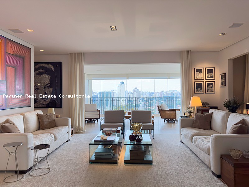 Apartamento, 3 quartos, 308 m² - Foto 1