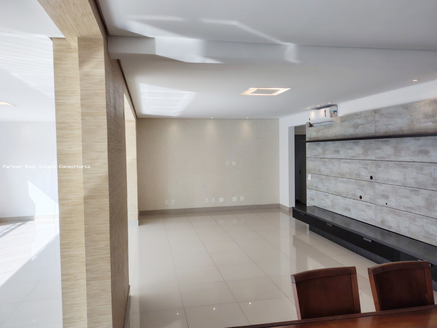 Apartamento, 4 quartos, 247 m² - Foto 2