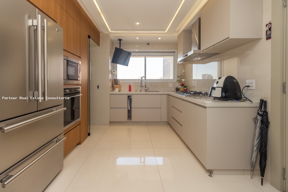 Apartamento, 3 quartos, 246 m² - Foto 4